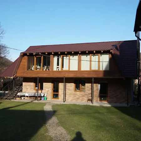 дім з видом на гори. Guest house