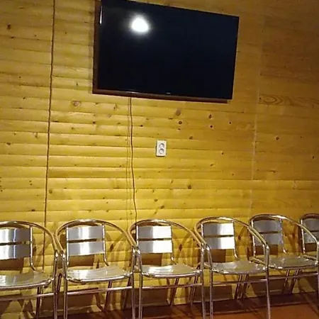 дім з видом на гори. *